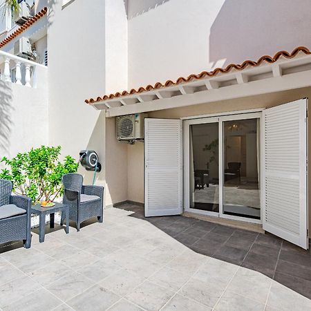 Villa Sabina - 6 Bedroom House 阿德耶 外观 照片