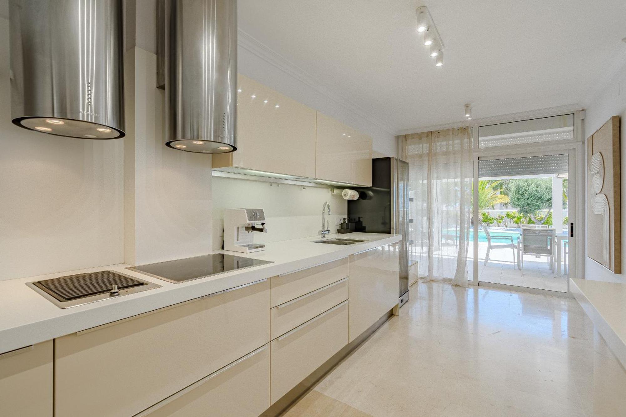 Villa Sabina - 6 Bedroom House 阿德耶 外观 照片